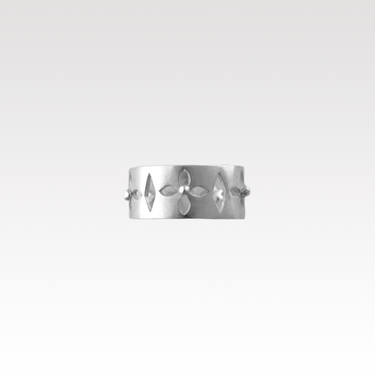 Floral Cutout Band Ring