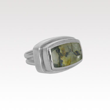 Rectangular Rutilated Quartz Box Ring